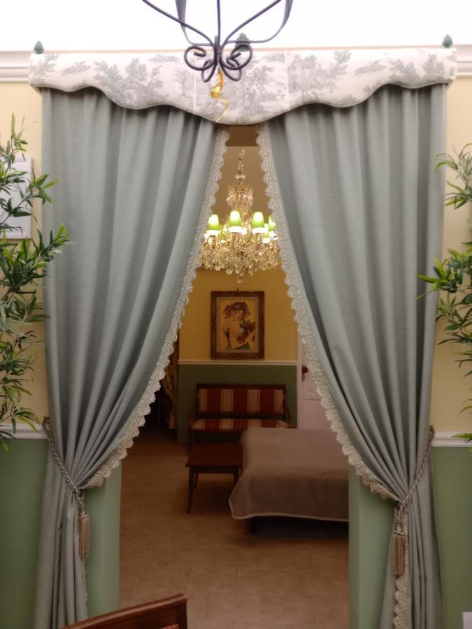 Pomona Noto Villa Luaran gambar